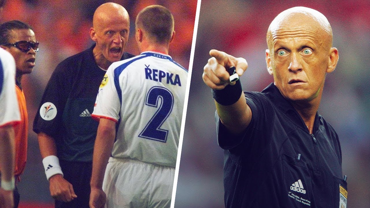 Photo: best referee of all time