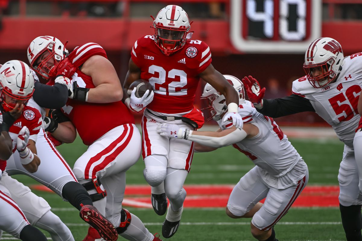 Photo: nebraska vs minnesota football point spread