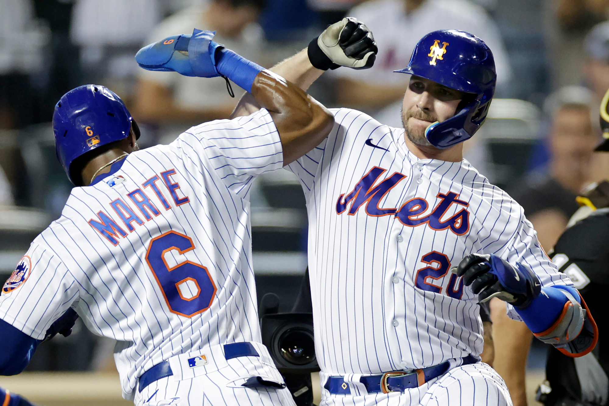 Photo: mets vs yankees prediction