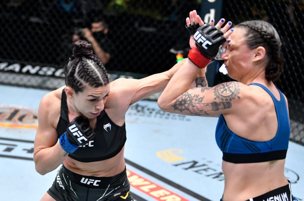 Photo: jessica andrade odds