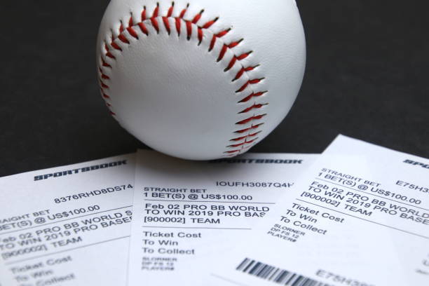 Photo: major league baseball spreads