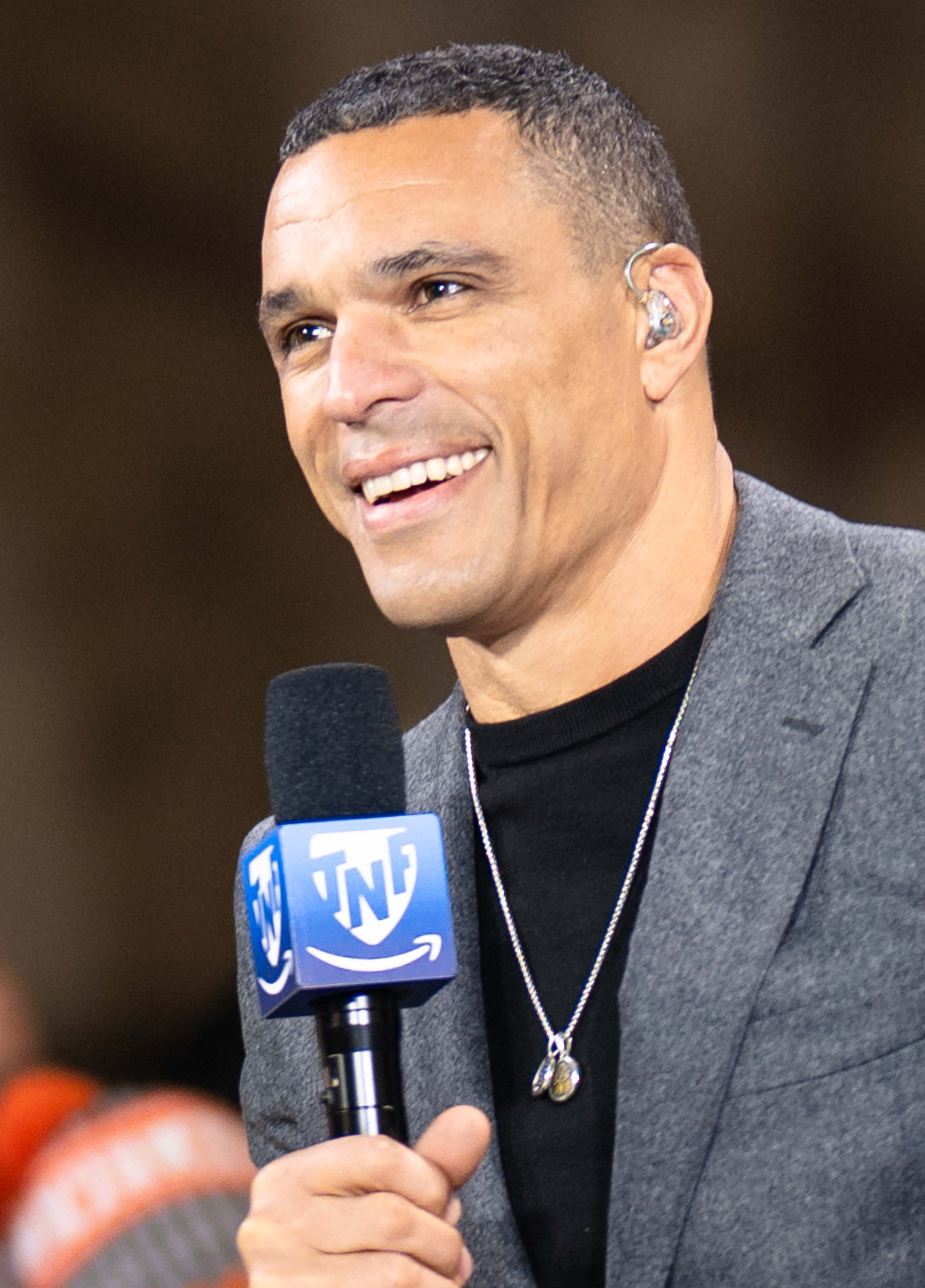 Photo: is tony gonzalez hispanic