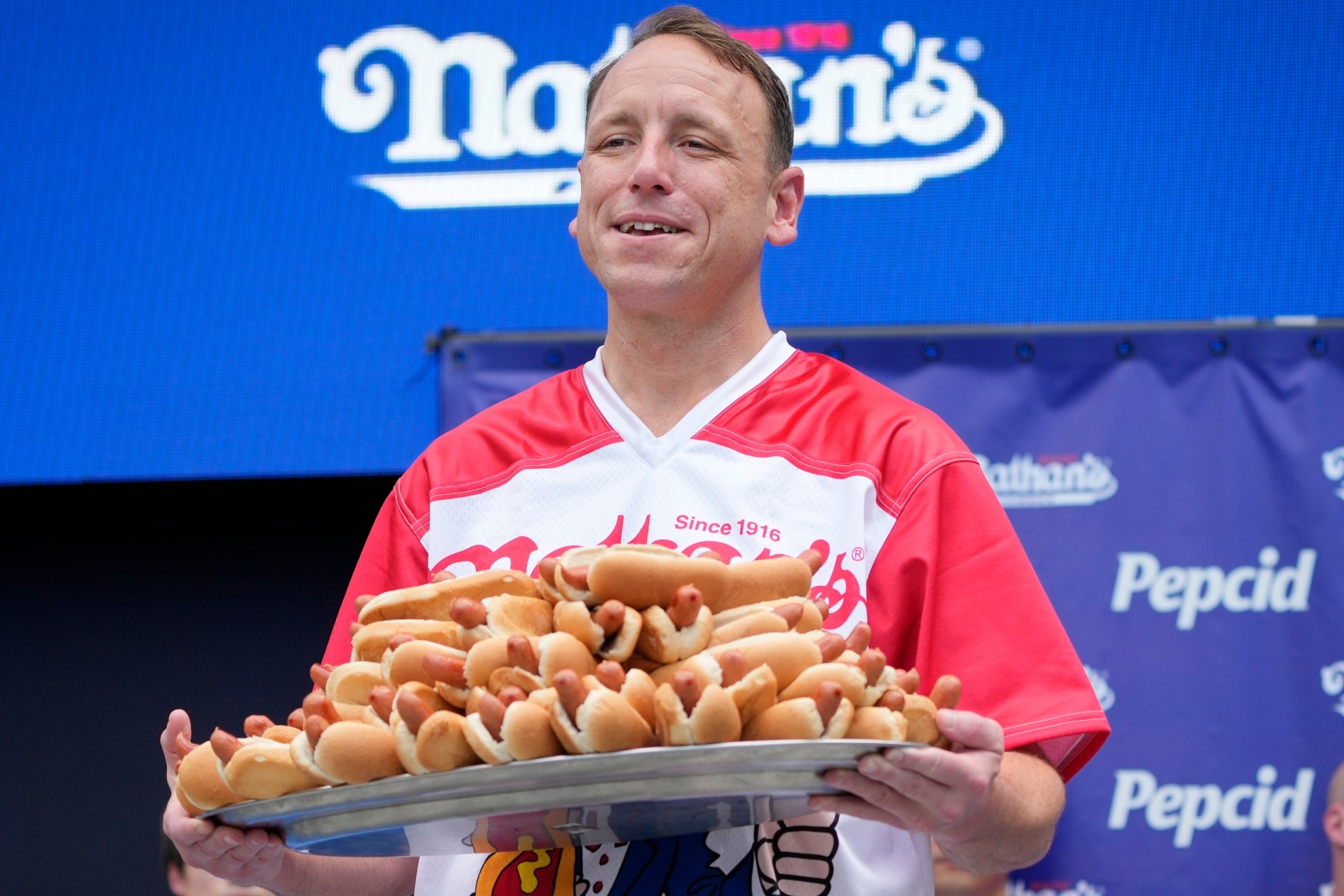 Photo: how much to win hot dog eating contest