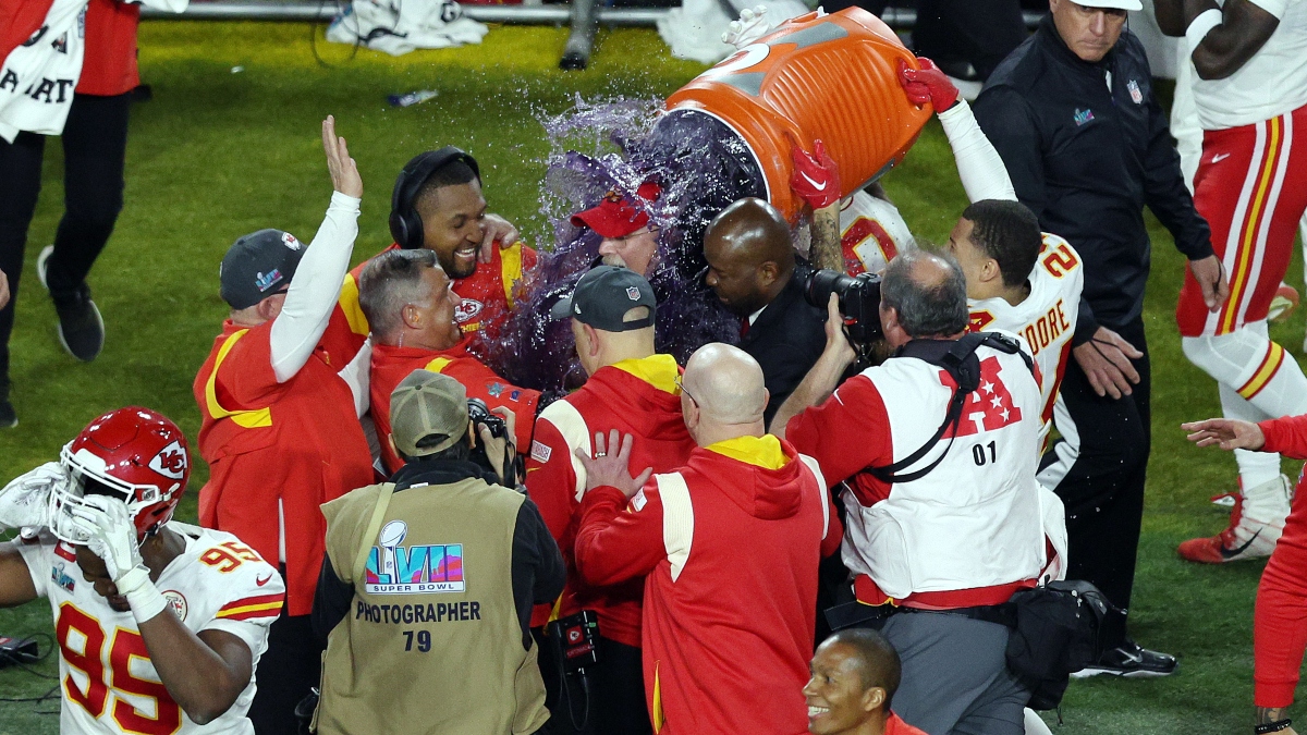 Photo: gatorade shower color