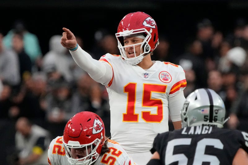 Photo: qbs drafted before mahomes