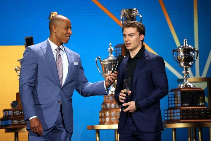 Photo: nhl regular season awards