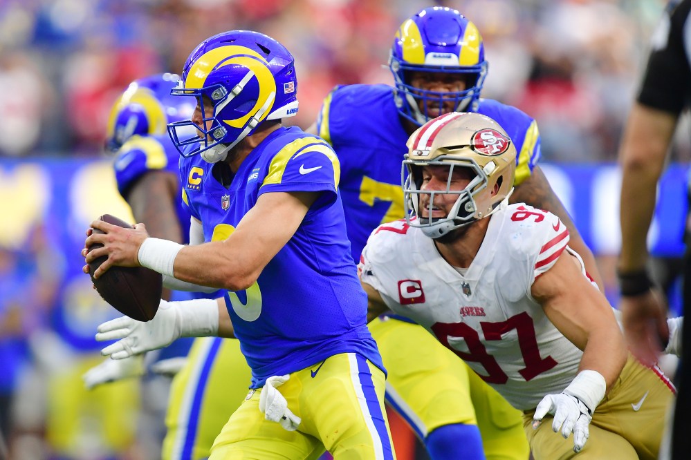 Photo: rams vs 49ers spread