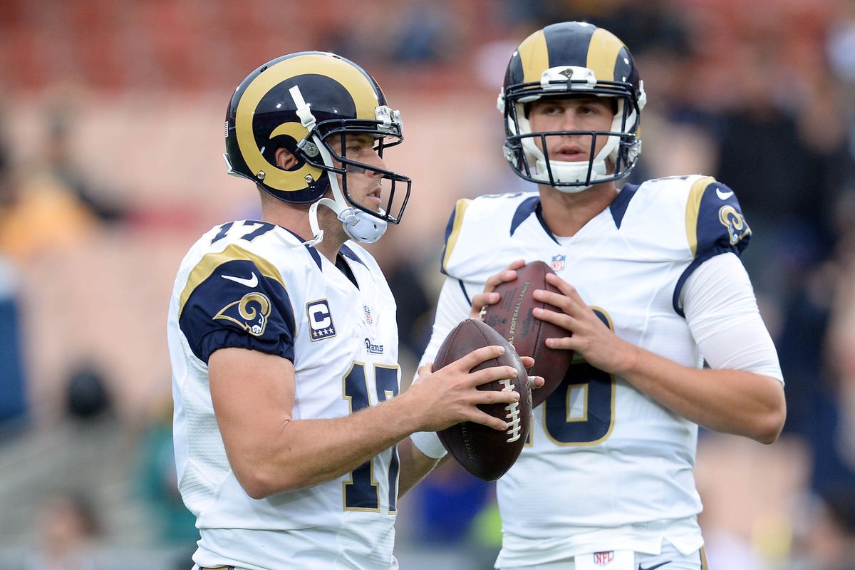 Photo: rams qb 2016