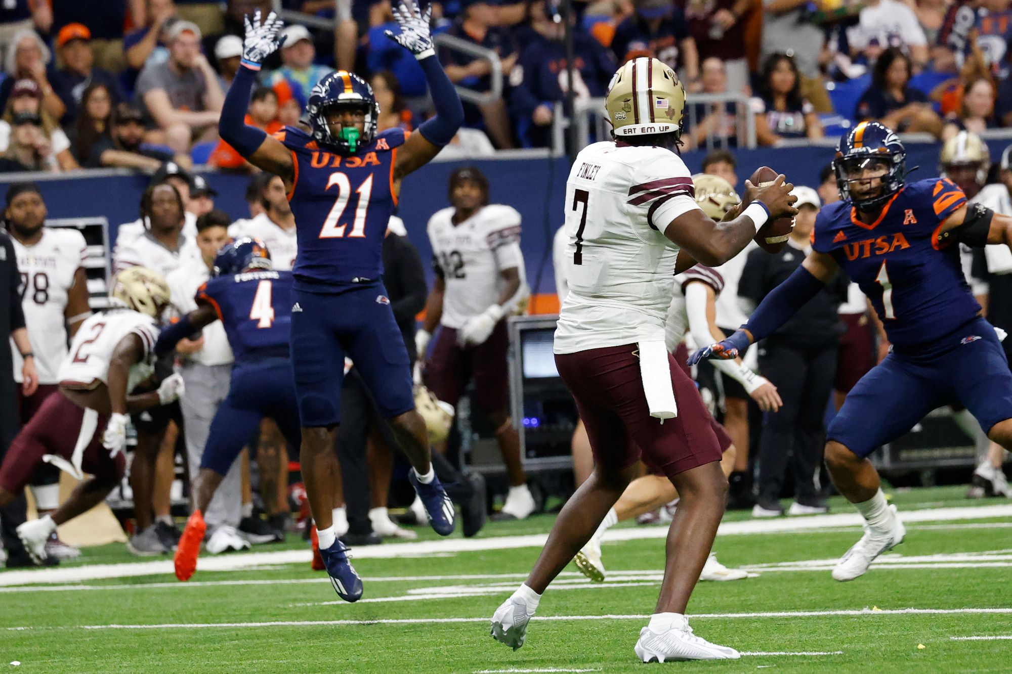 Photo: texas state vs rice odds