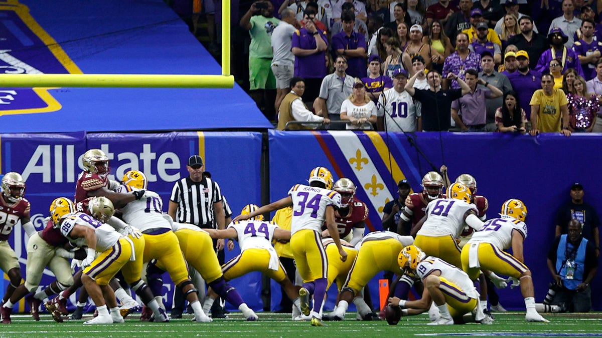 Photo: lsu florida state point spread