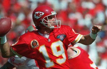 Photo: kc chiefs quarterbacks history