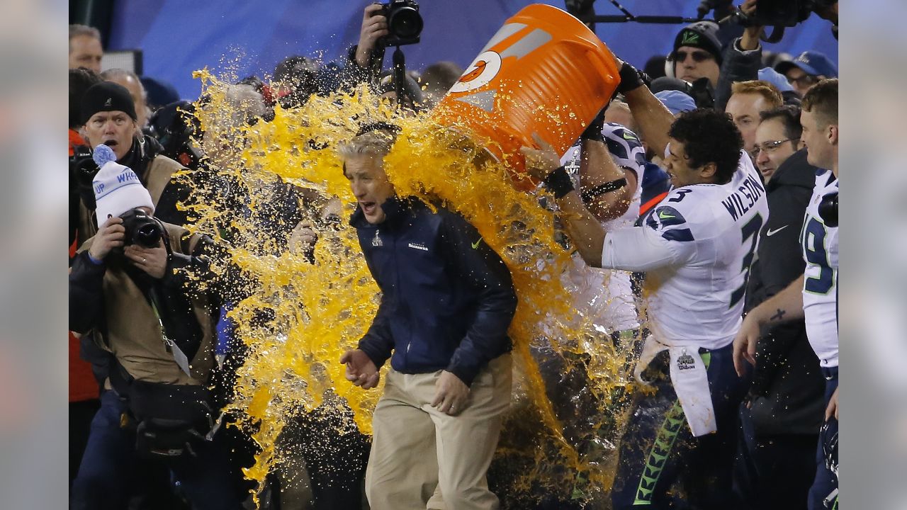 Photo: super bowl gatorade bath