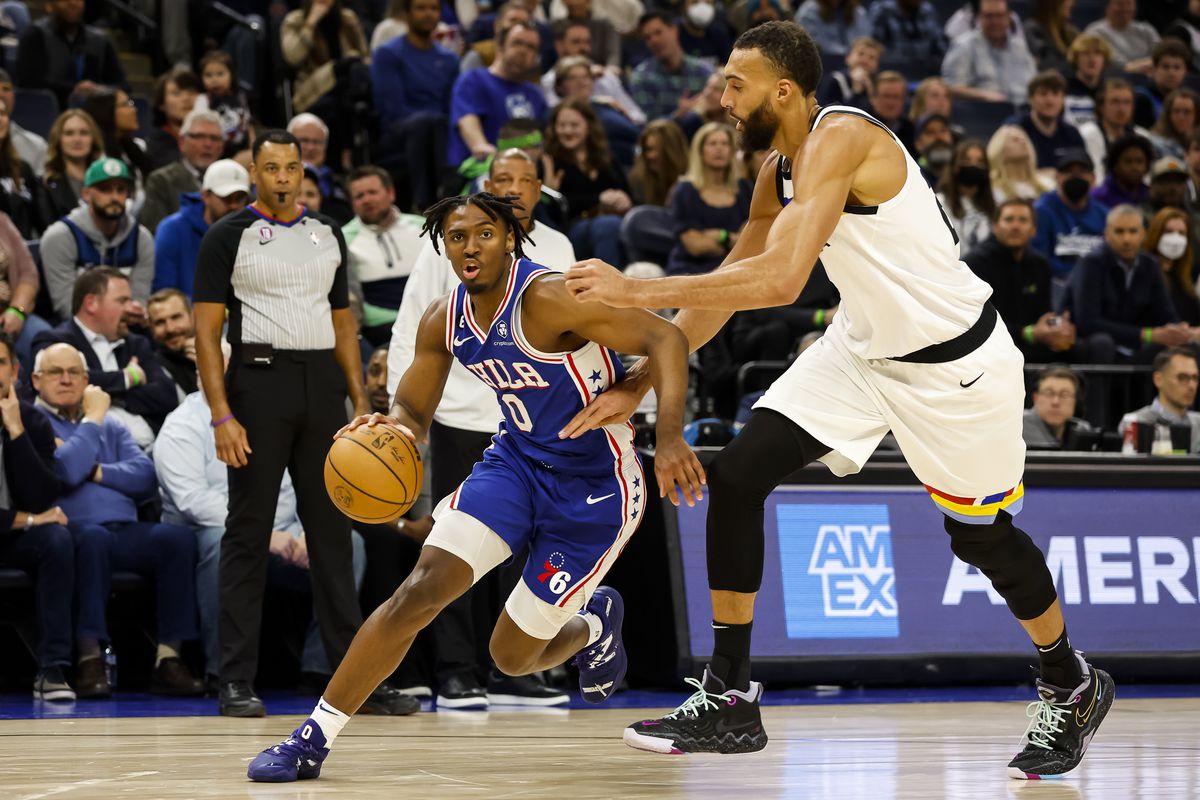 Photo: joel embiid vs timberwolves