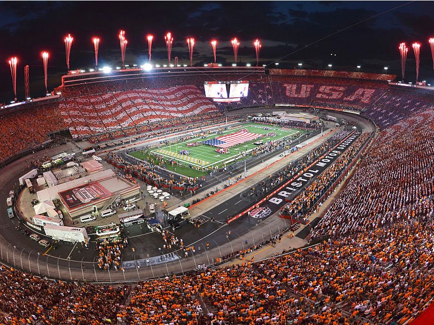 Photo: tennessee vs vt