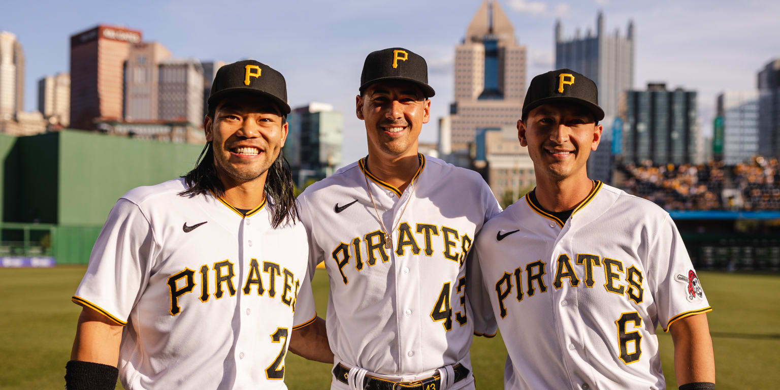 Photo: asian major league baseball players