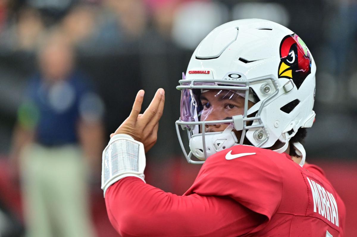 Photo: arizona cardinals spread