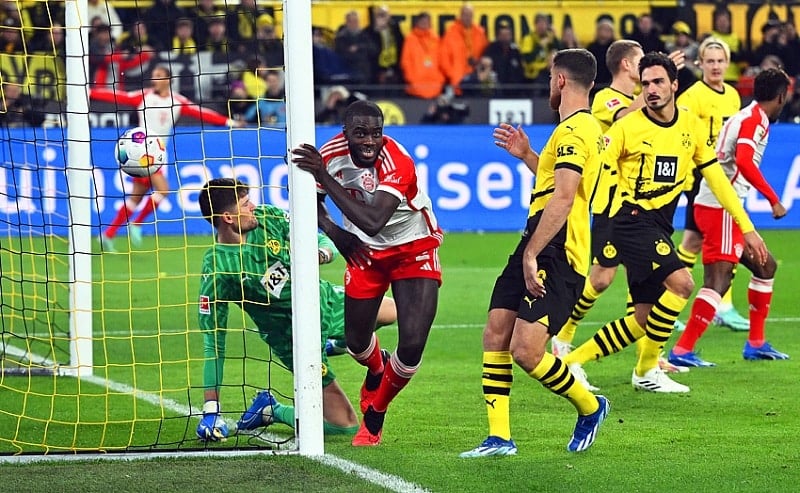 Photo: borussia dortmund vs bayern predictions