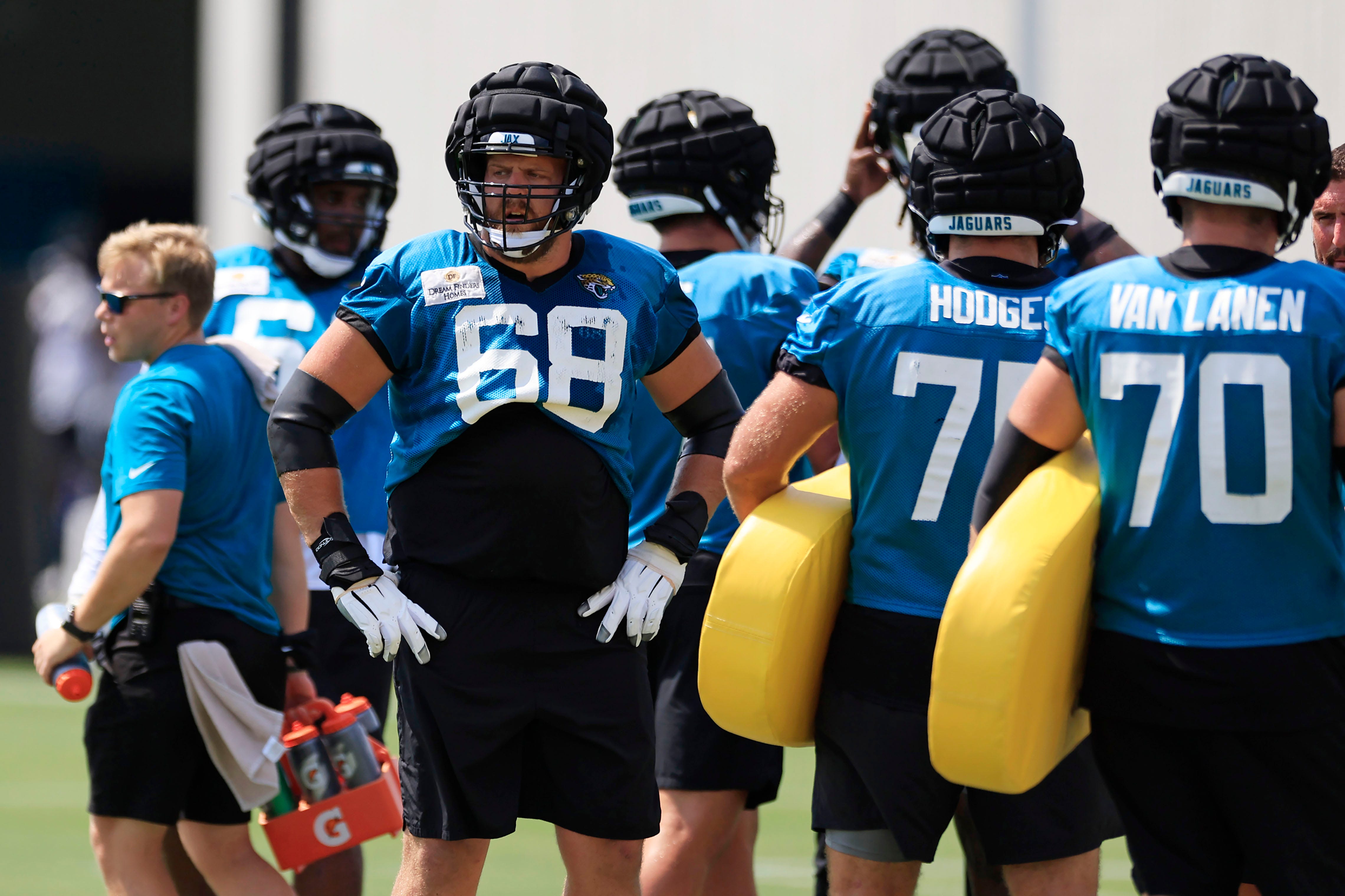 Photo: jaguars offensive line