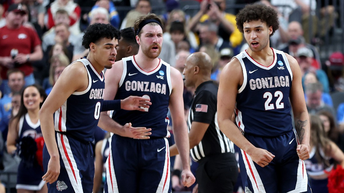 Photo: gonzaga uconn line