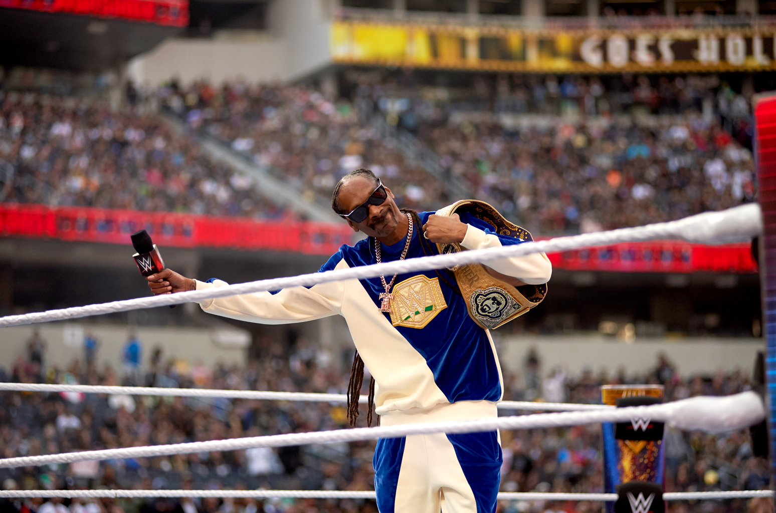 Photo: snoop dogg the miz