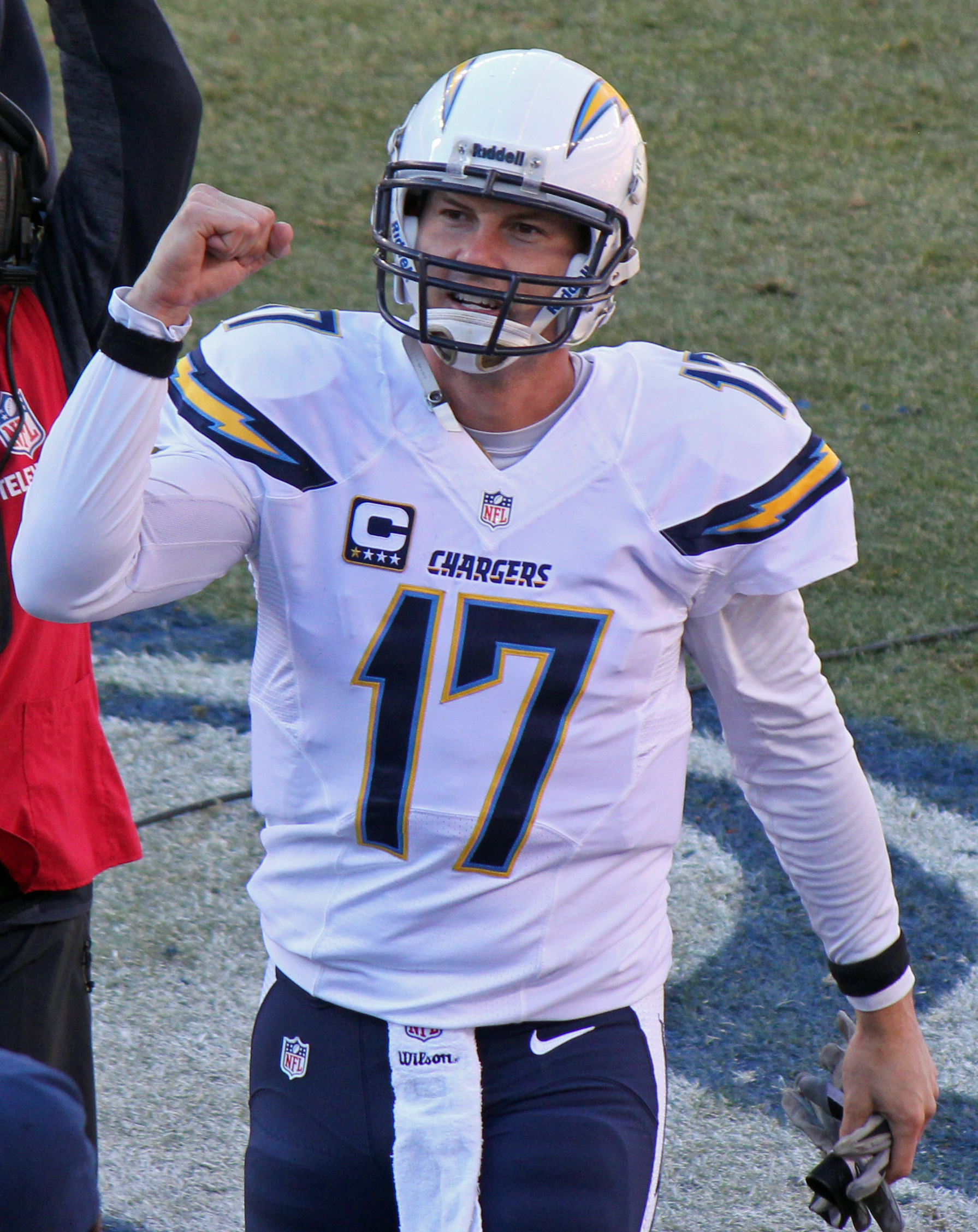 Photo: chargers qbs