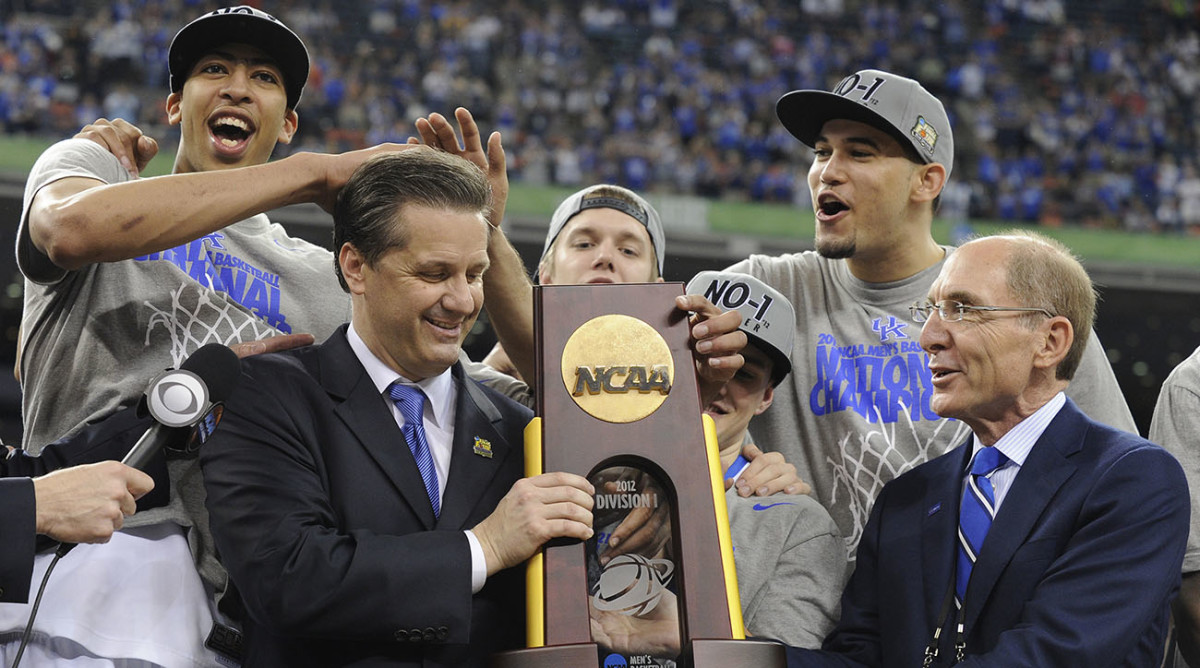 Photo: kentucky march madness history