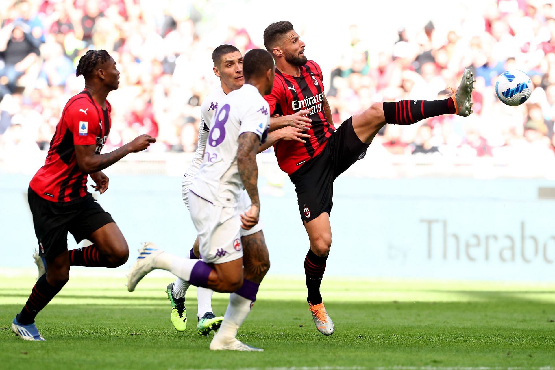 Photo: ac milan vs fiorentina prediction