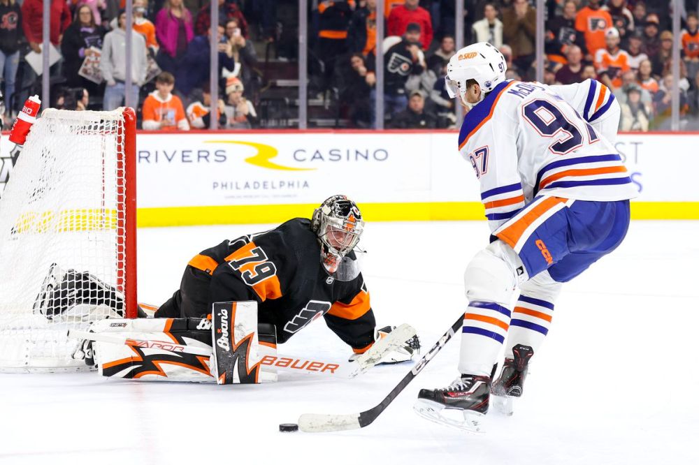 Photo: flyers vs oilers prediction