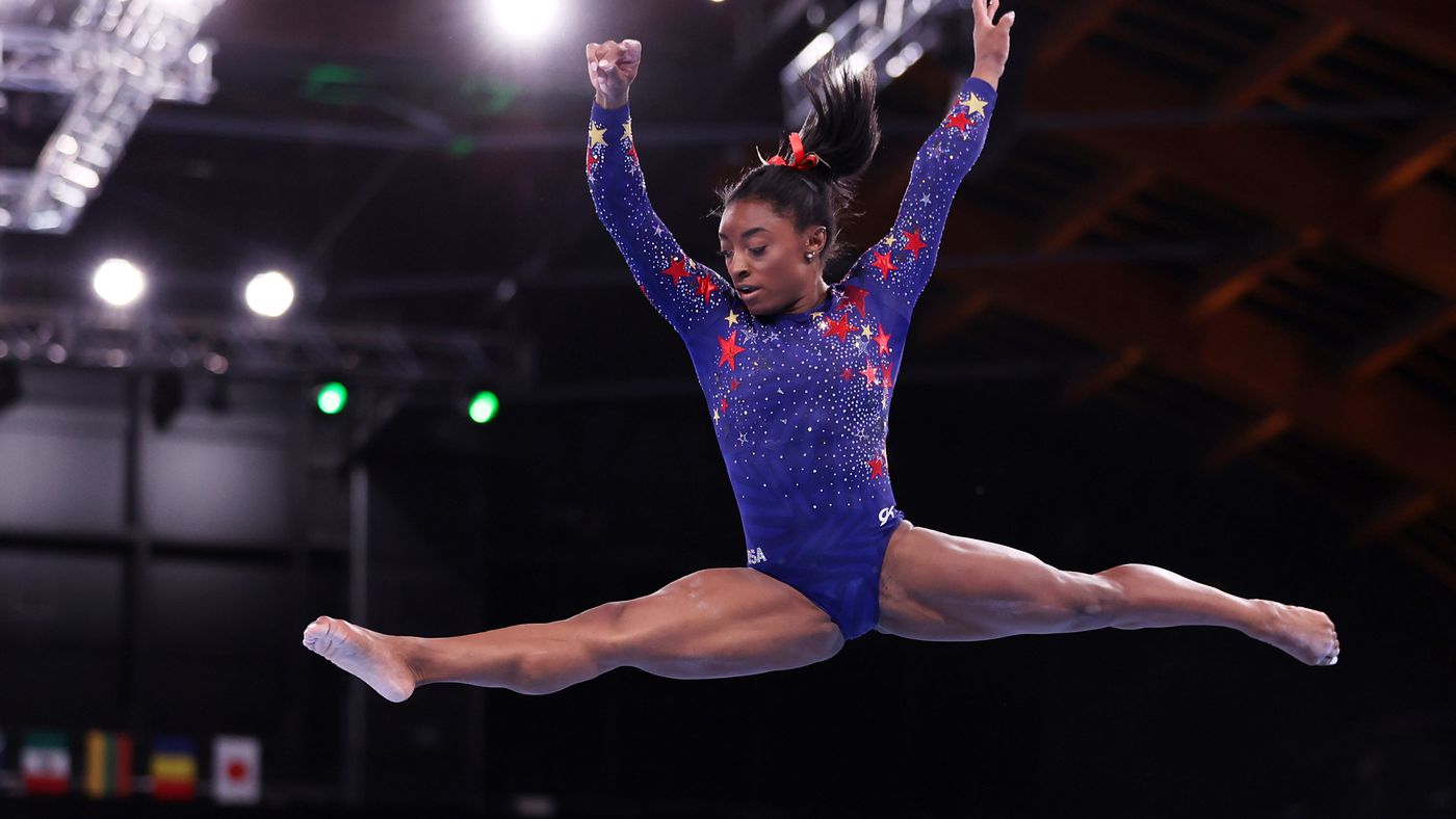 Photo: greatest gymnast of all time