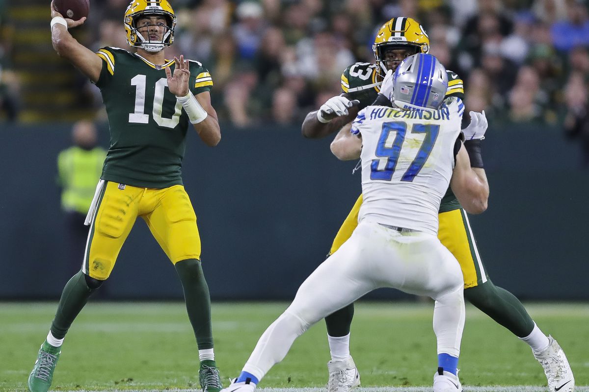 Photo: green bay vs lions spread