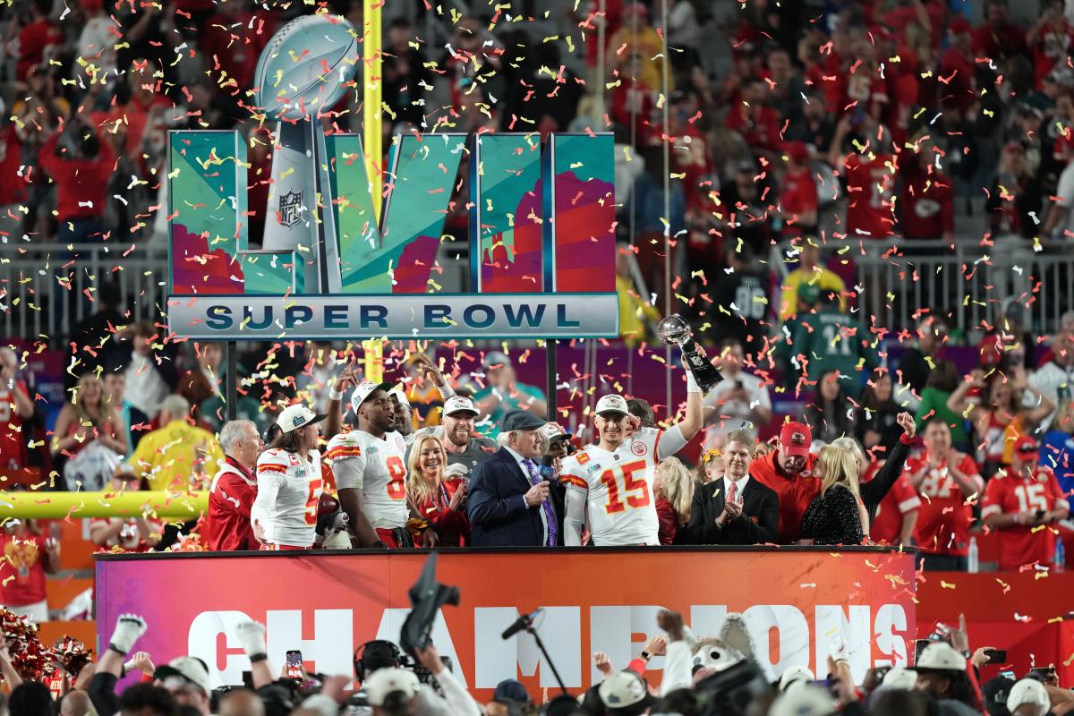 Photo: how many chiefs super bowl wins