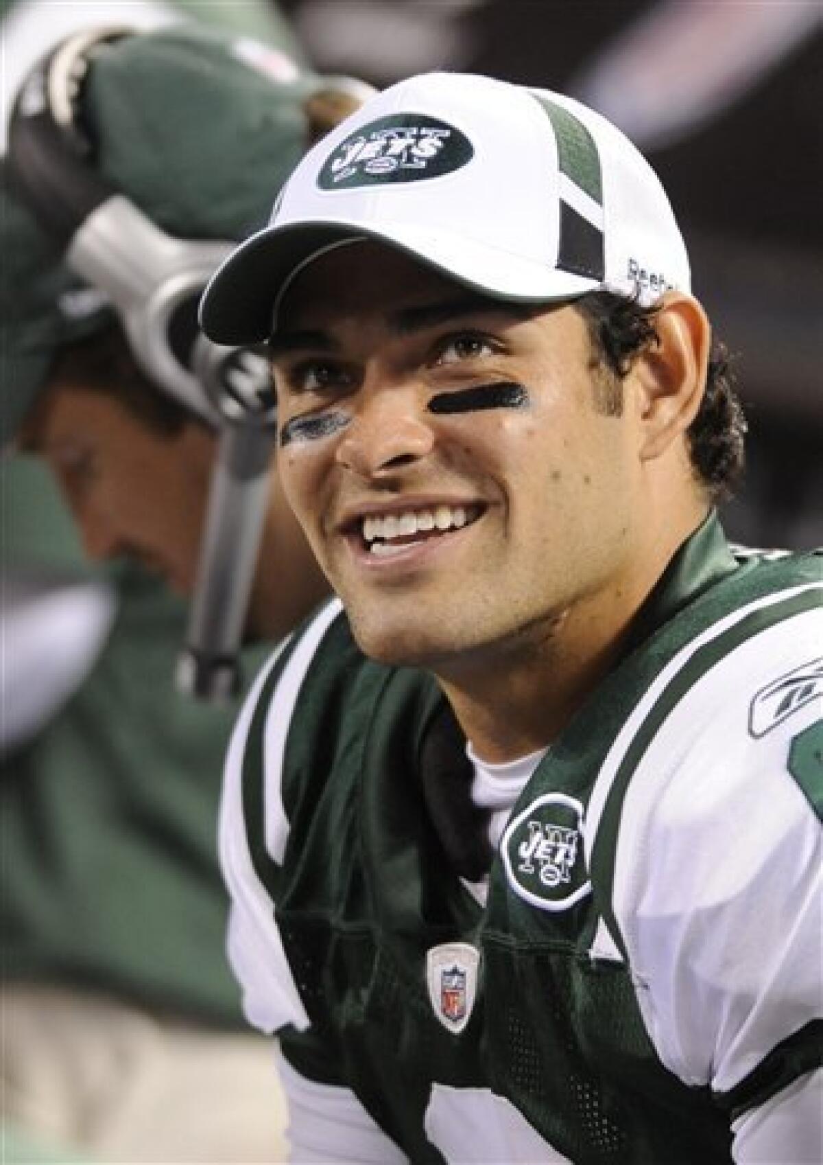 Photo: jets quarterback 2009