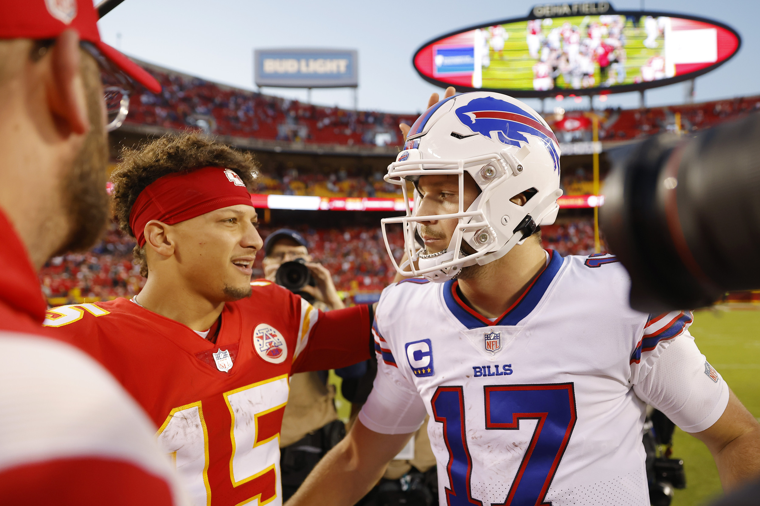 Photo: josh allen vs patrick mahomes head to head