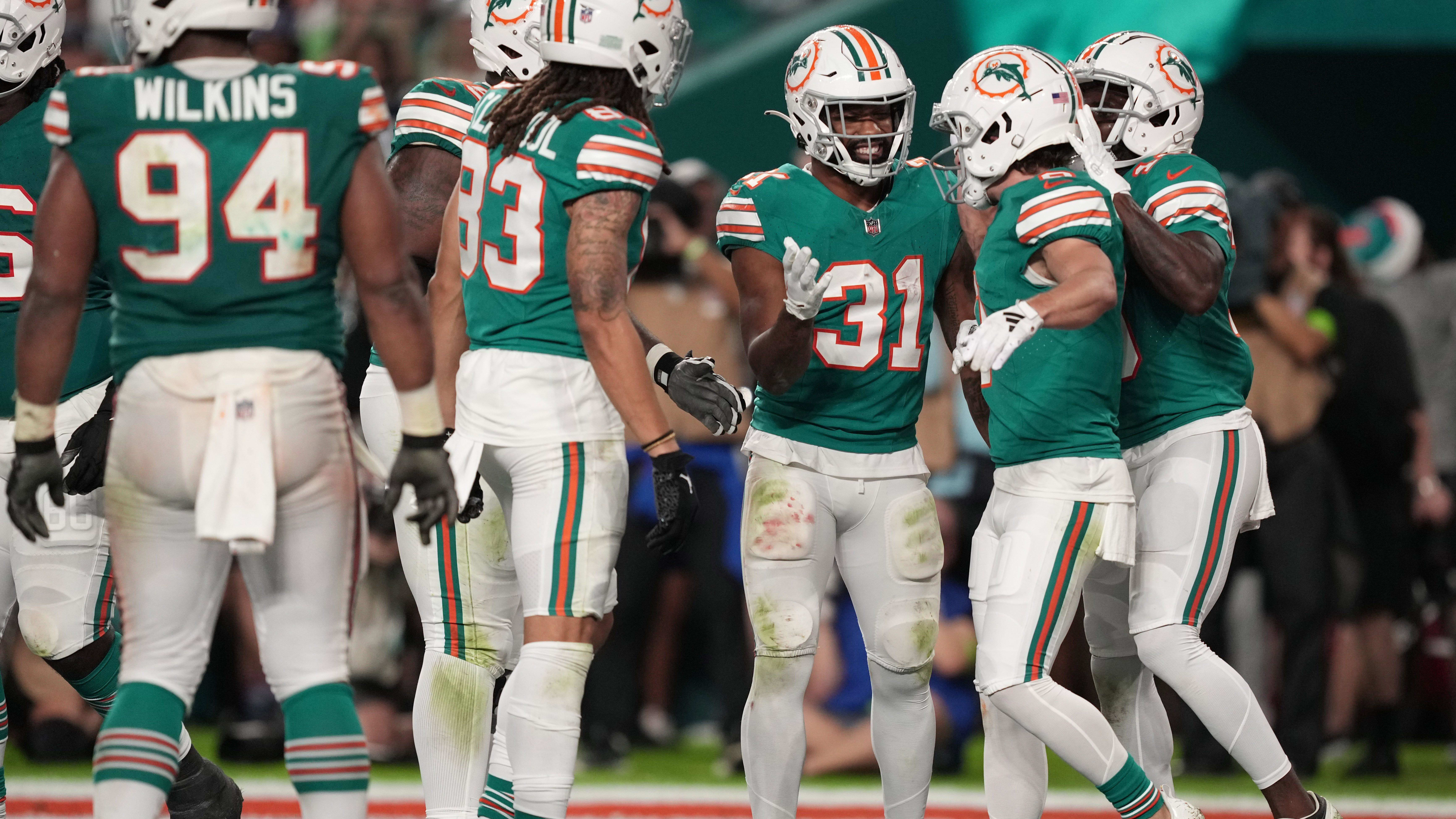 Photo: miami dolphins betting