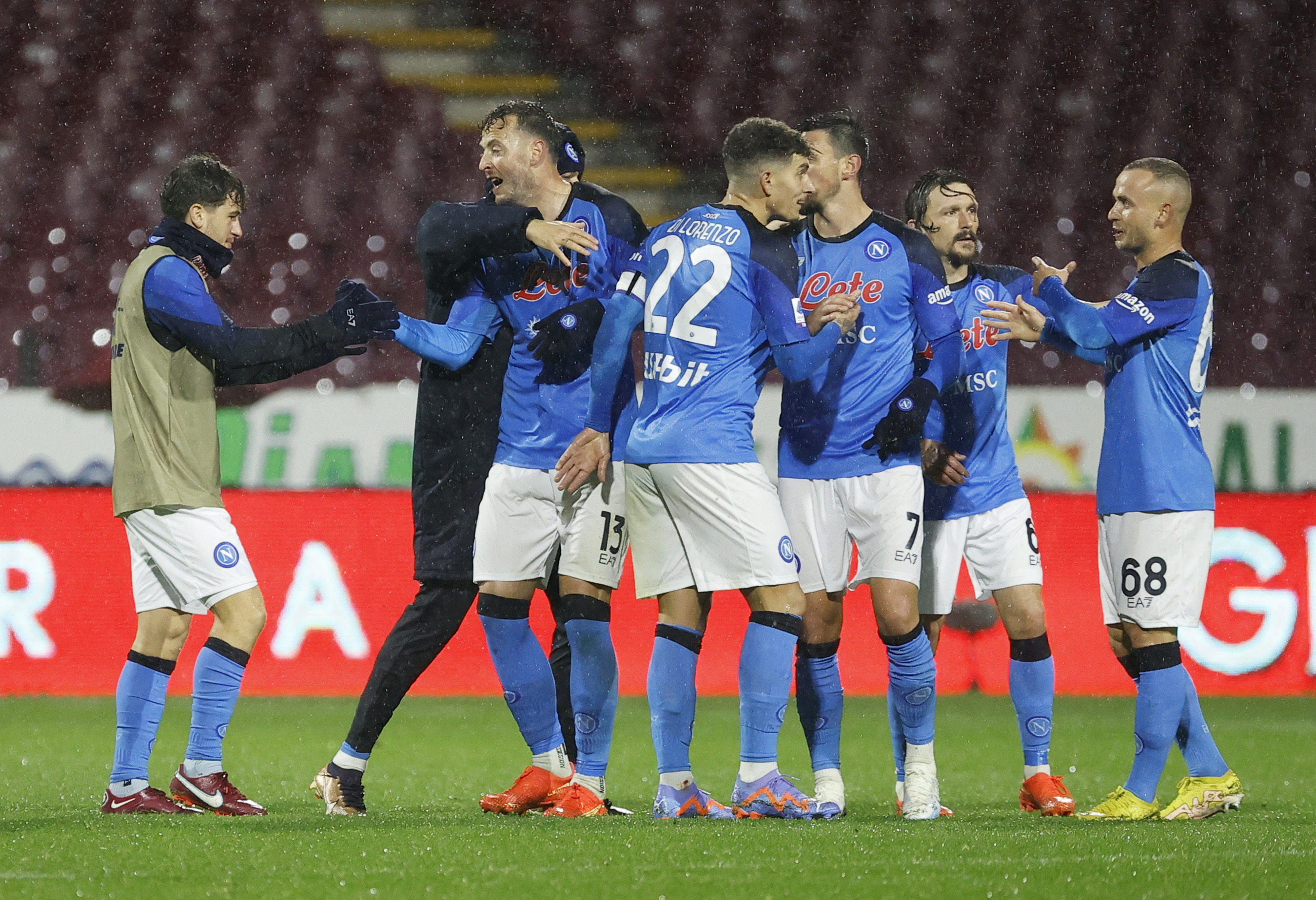 Photo: napoli vs salernitana