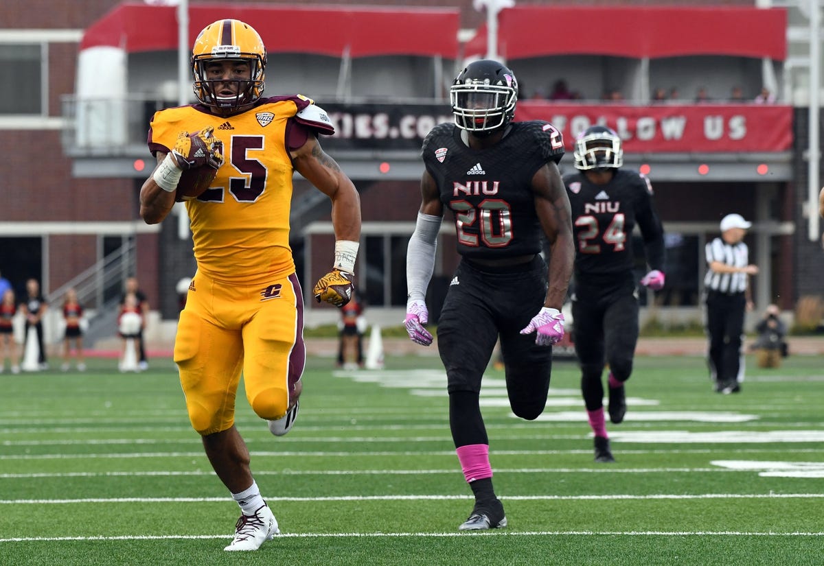 Photo: niu vs central michigan predictions