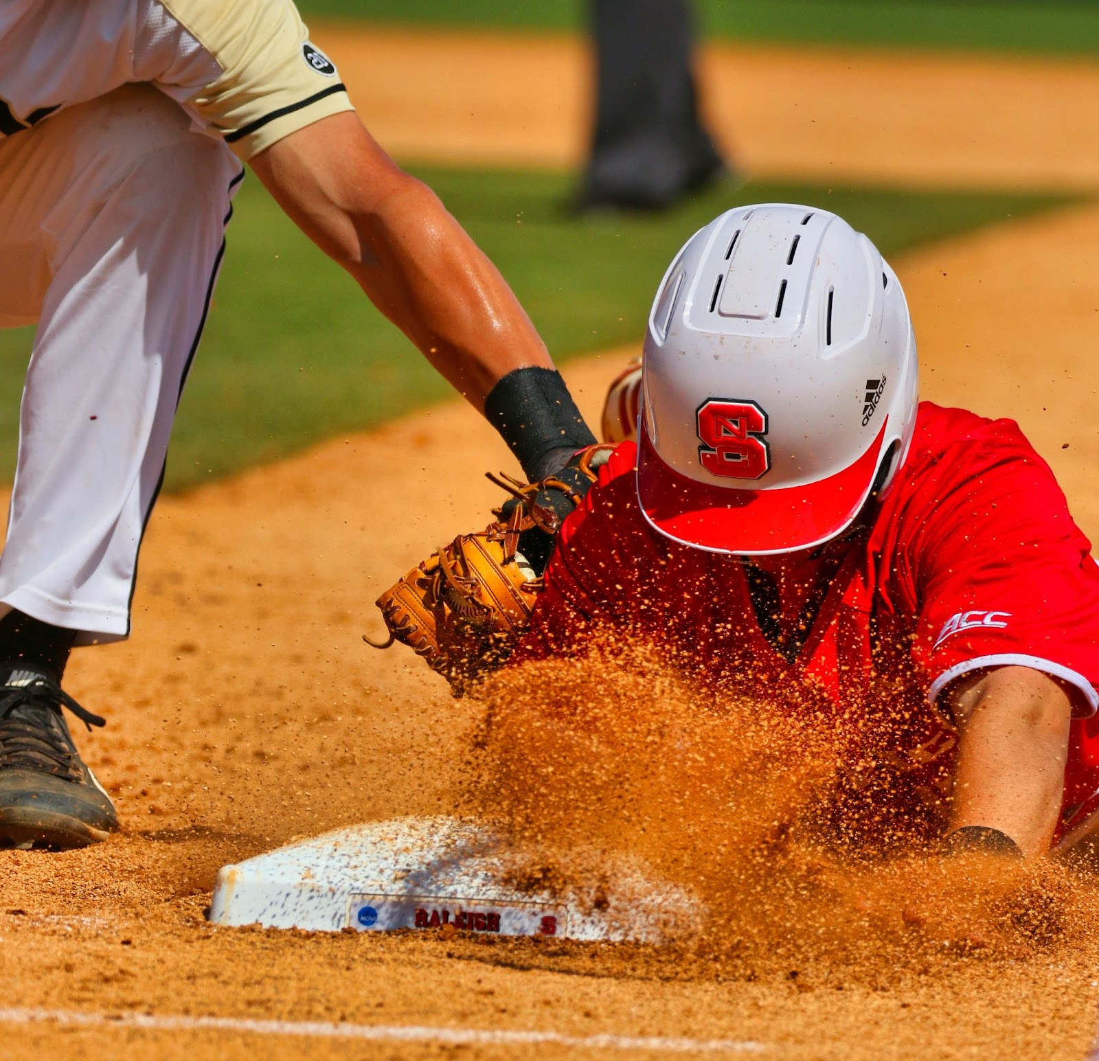 Photo: number of innings in college baseball