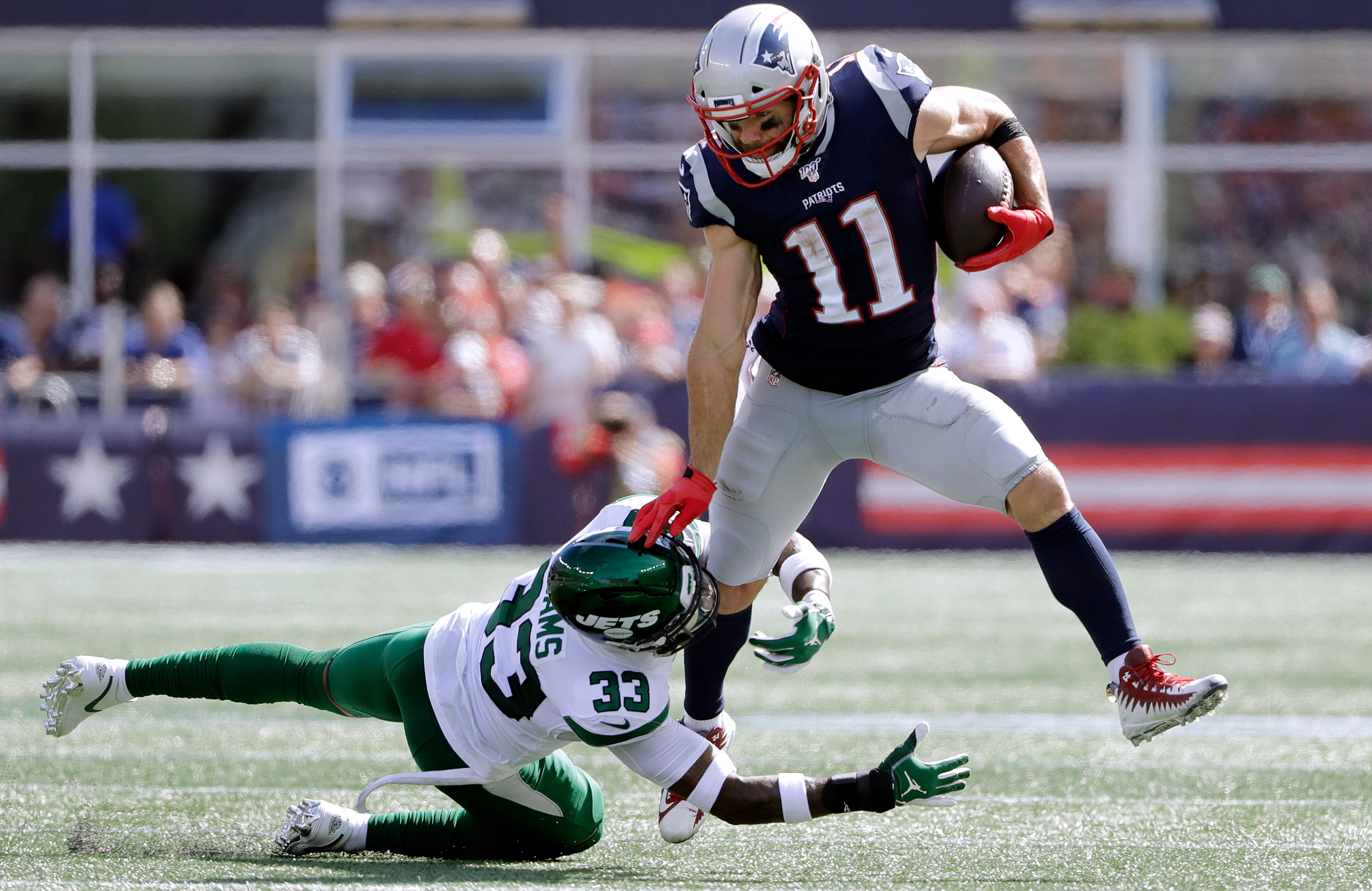 Photo: patriots jets point spread