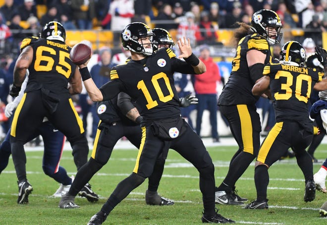 Photo: steelers colts over under