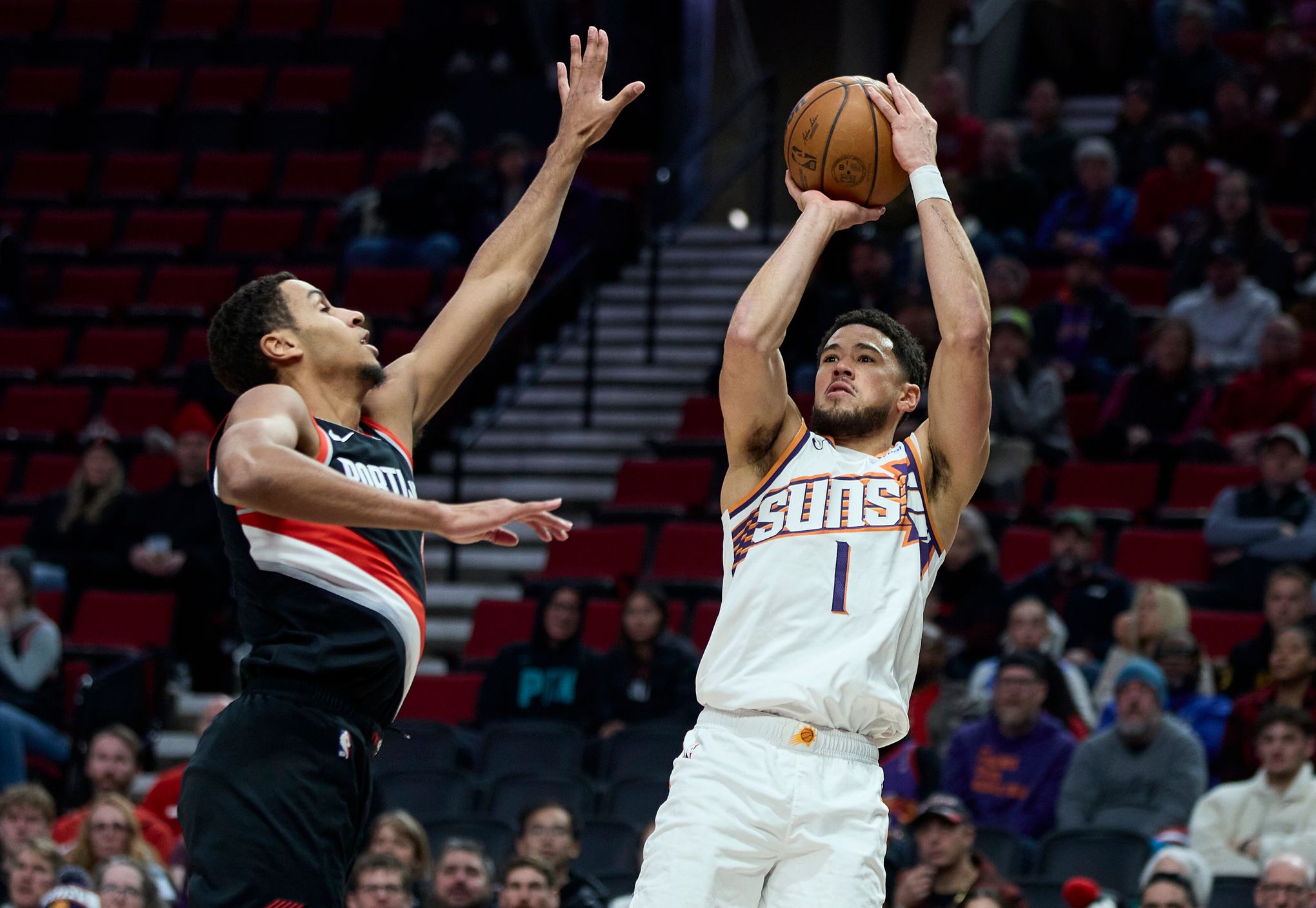 Photo: suns vs trail blazers score