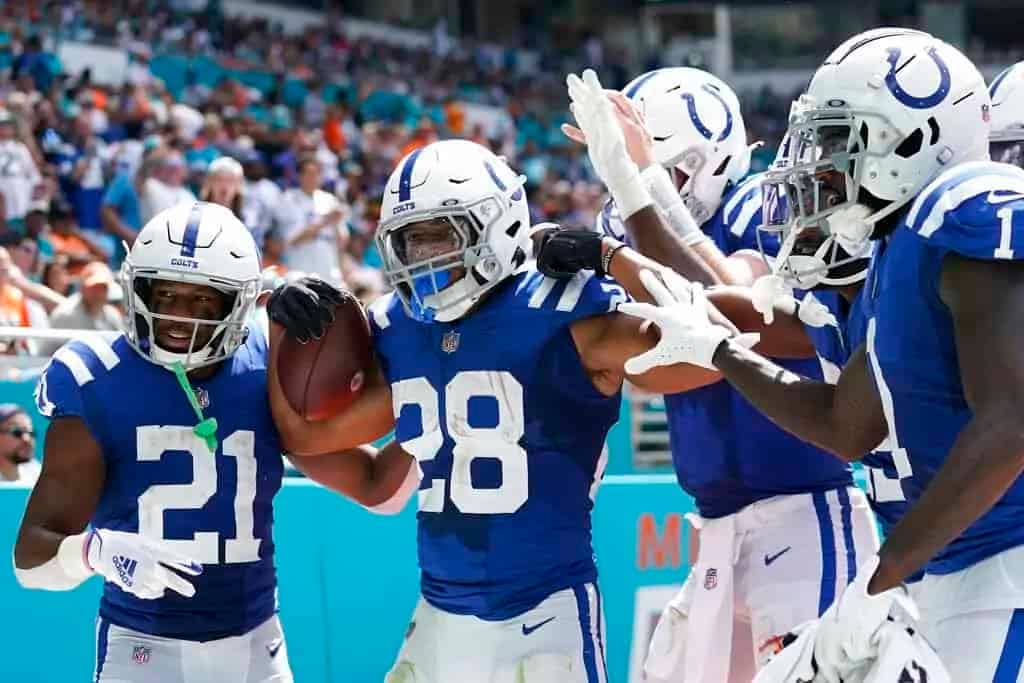 Photo: texans vs colts touchdown scorers