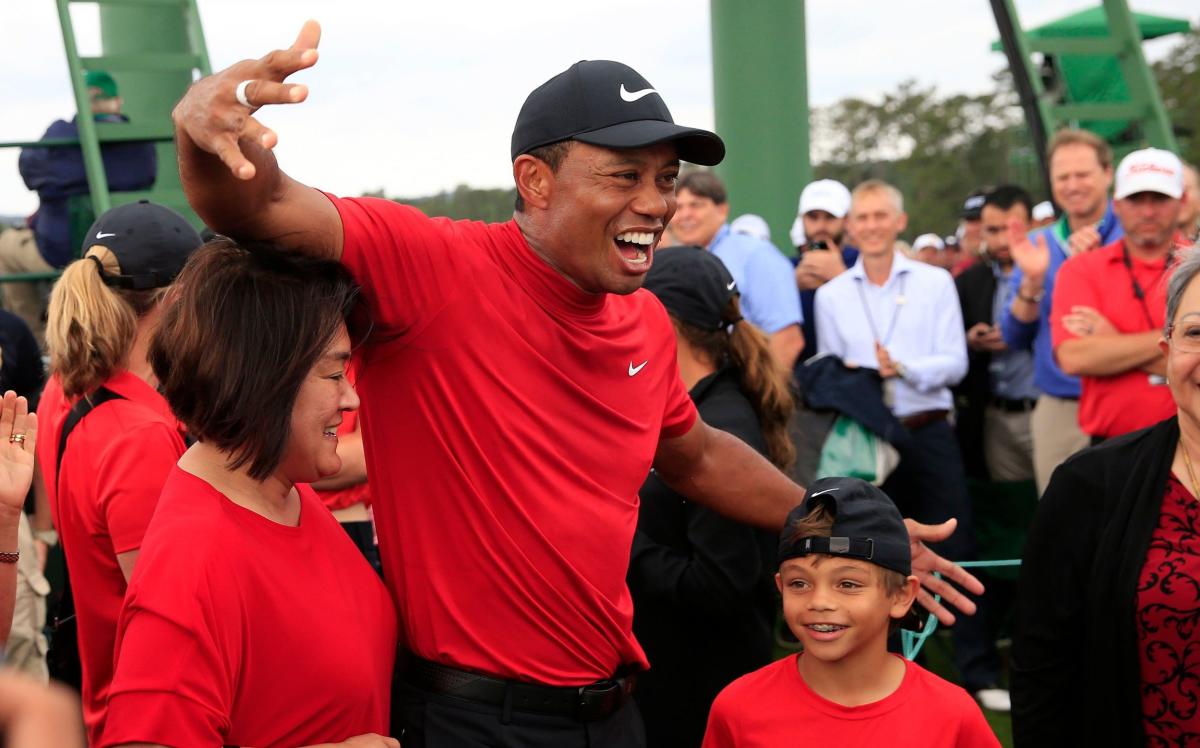 Photo: tiger woods refuses to rule out split with nike