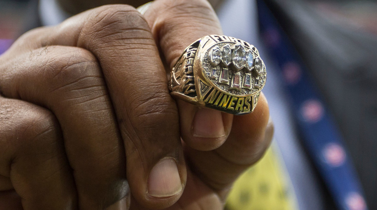 Photo: what quarterback has most super bowl rings