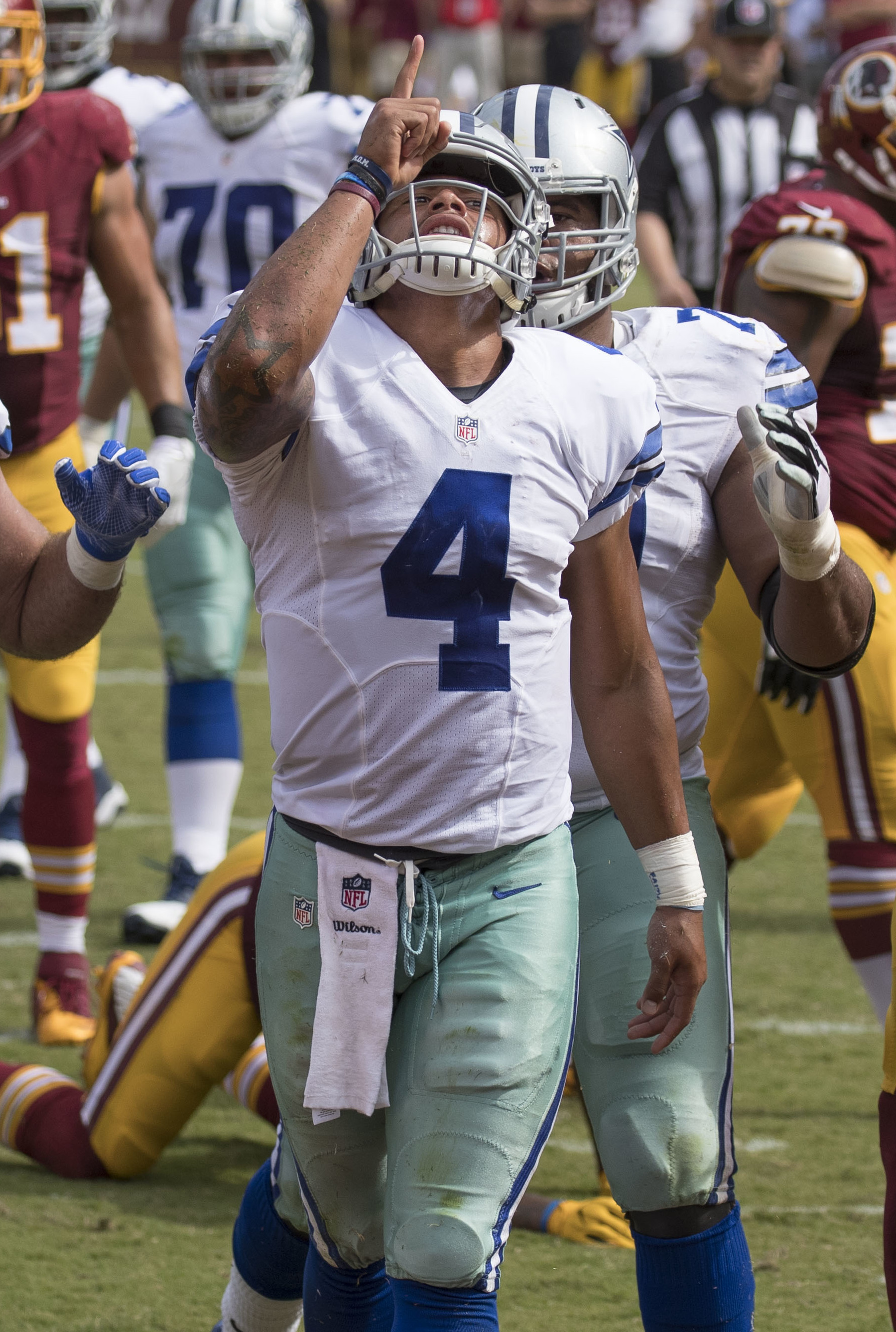 Photo: who was the first quarterback for dallas cowboys